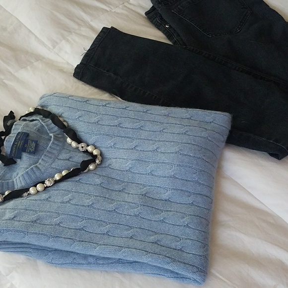 Light Blue Cashmere Sweater - Picture 2 of 4